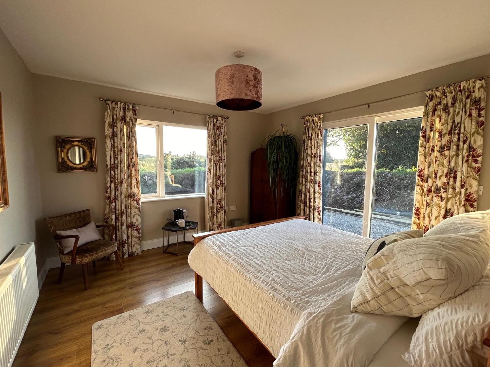 The Lodge, Monkstown Monkstown  外观 照片